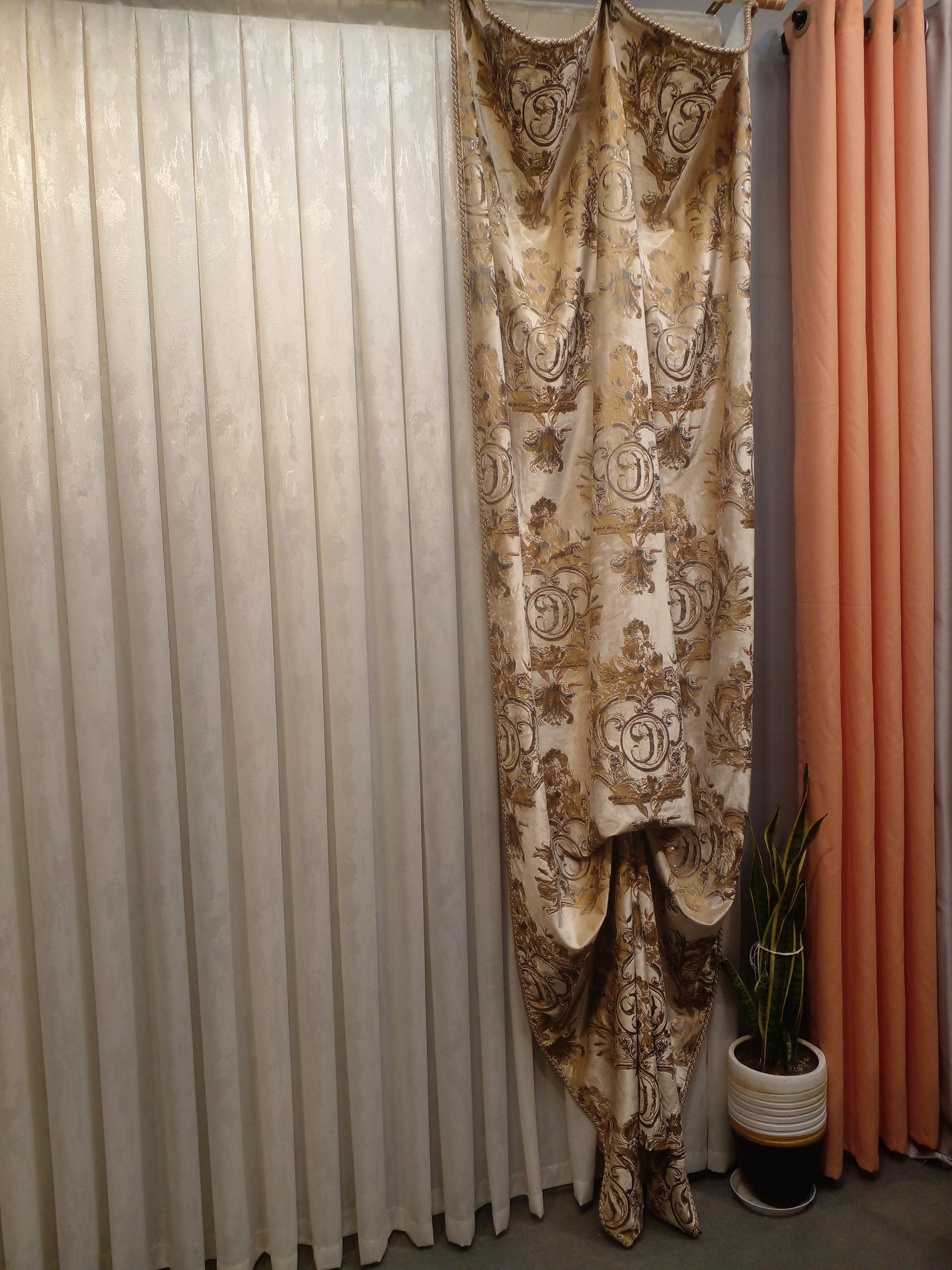 عکس پرده سرای اِلمان