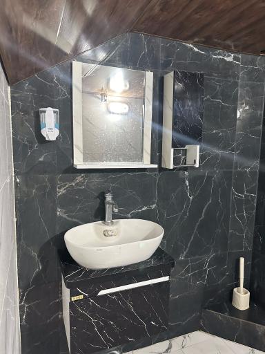 عکس سوئیت سجاد