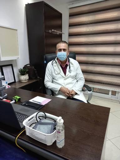 عکس دکتر جلال حسن زاده (متخصص داخلی)