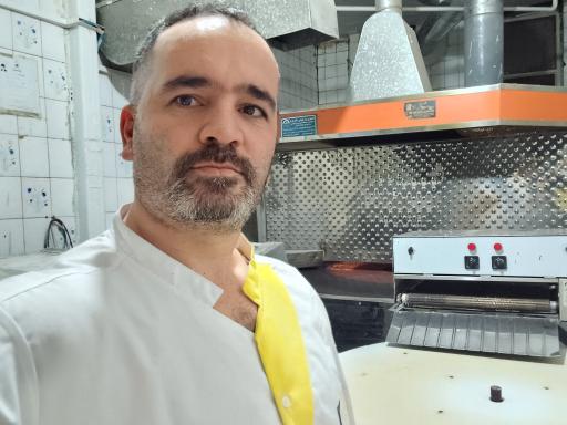 عکس نانوایی لواشی محمدی