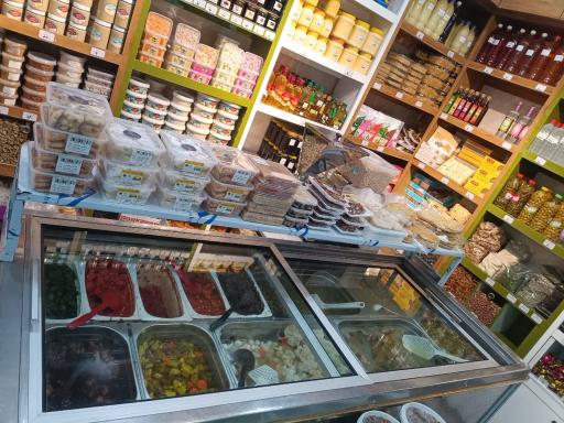 عکس لبنیات سنتی گلپایگانی