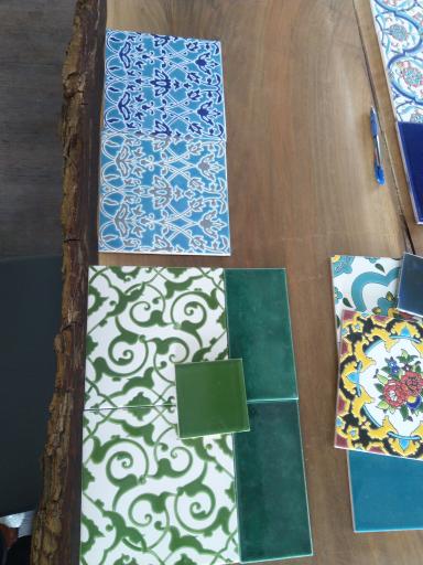 عکس کاشی سنتی نیستان 