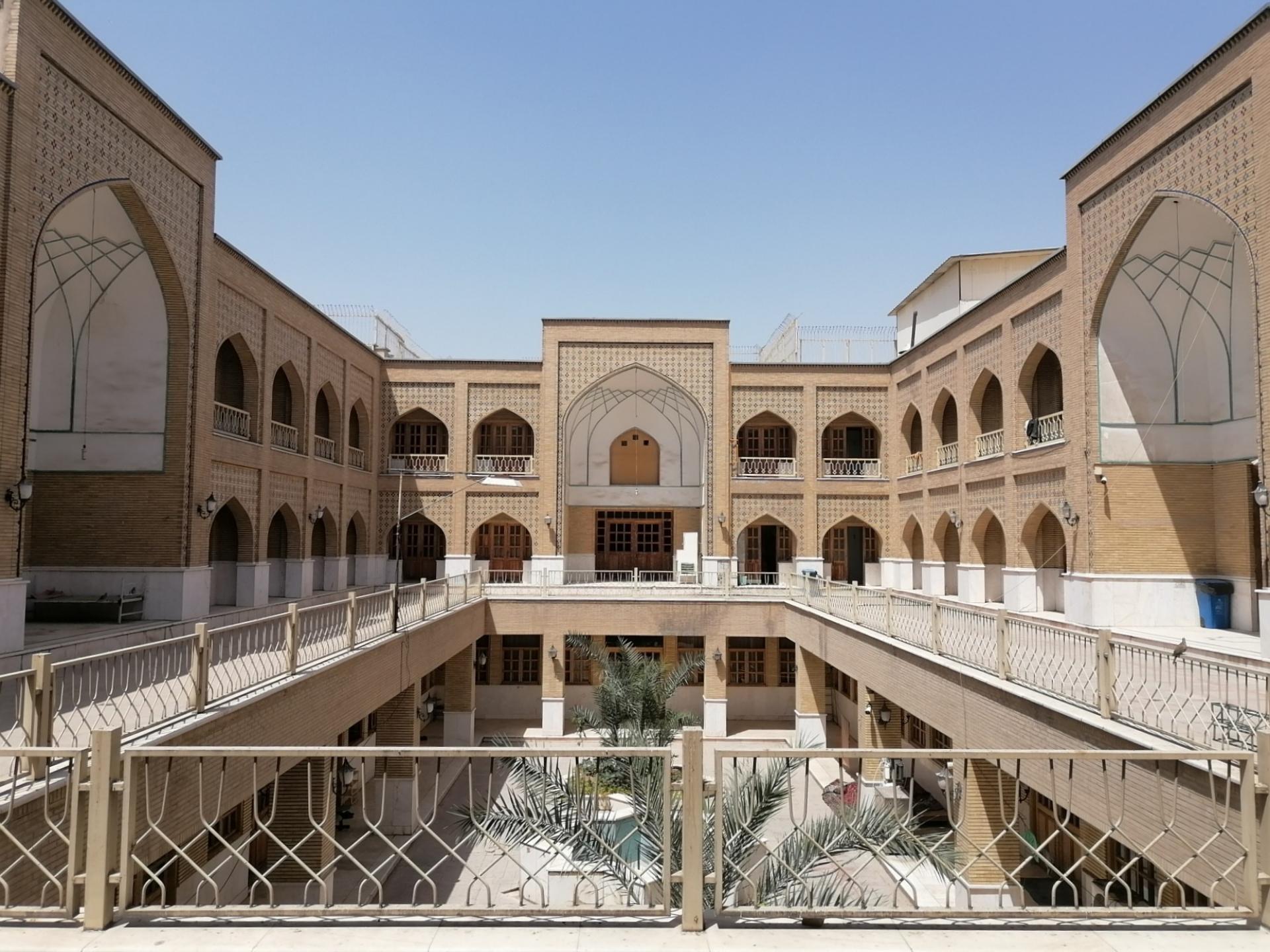 عکس حوزه علمیه برهان