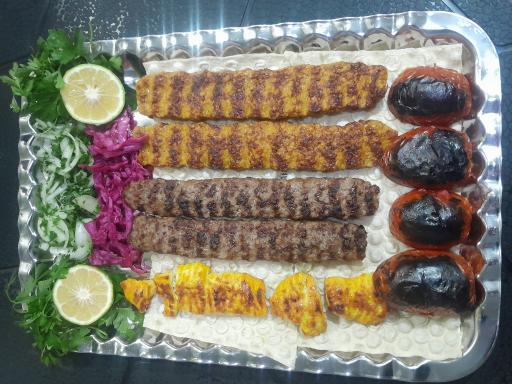 عکس کبابی فرزاد