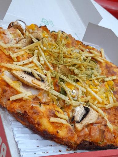 عکس پیتزا آترین