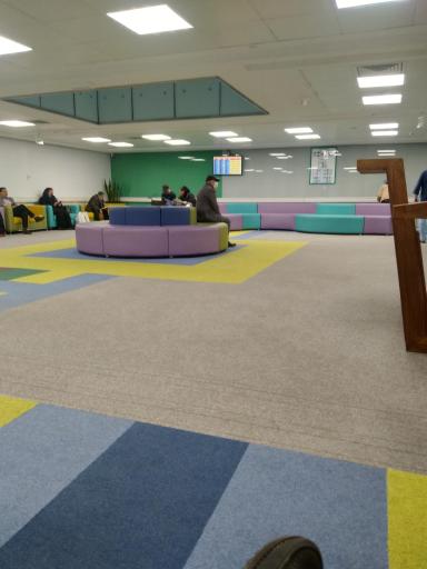 عکس بیمارستان سرطان برکت