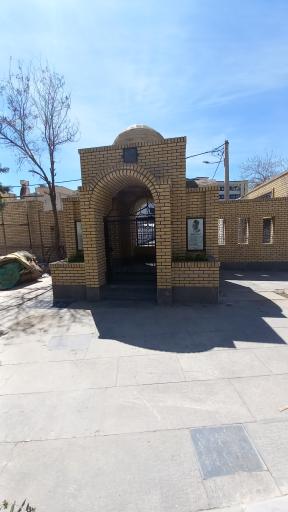 عکس آرامگاه عماد الکتاب قزوینی