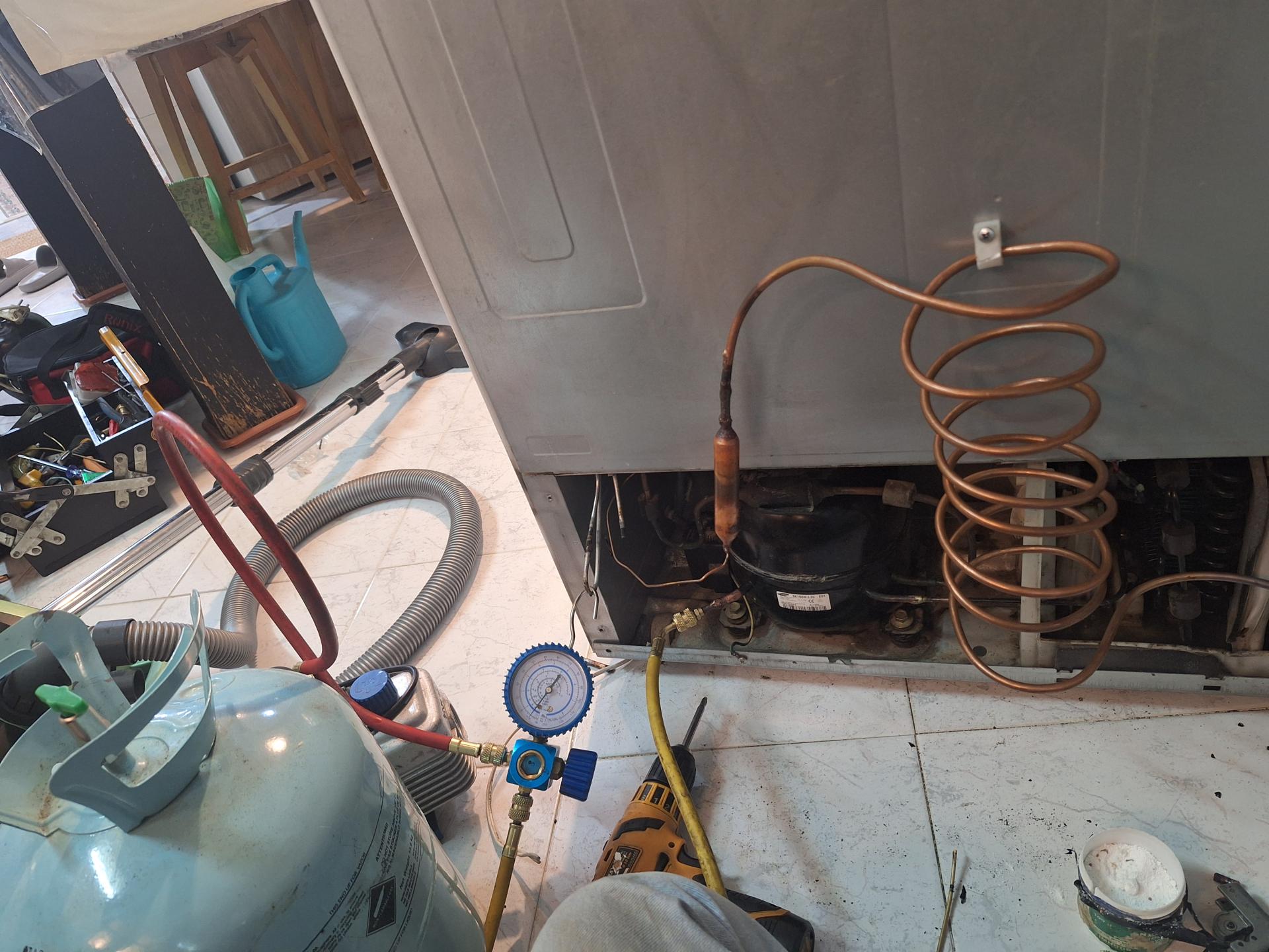 عکس تعمیرگاه یخچال کبیر سرما