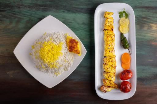 رستوران نمونه