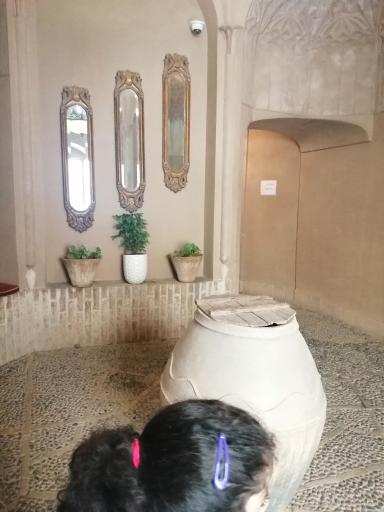 عکس اقامتگاه بومگردی خانه سه نیک یزد