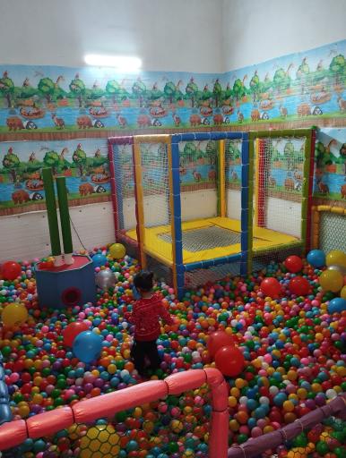 عکس شهربازی پلاس