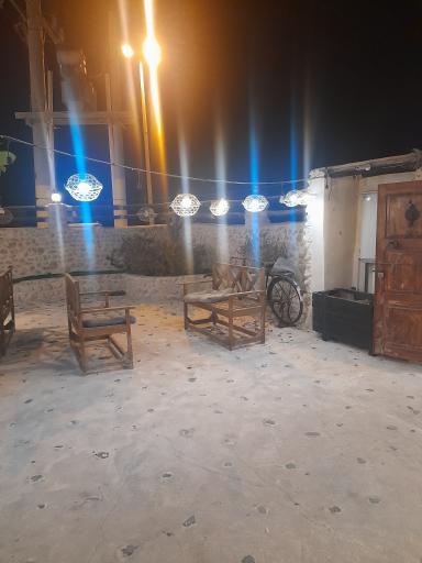 عکس کافه رستوران برقع