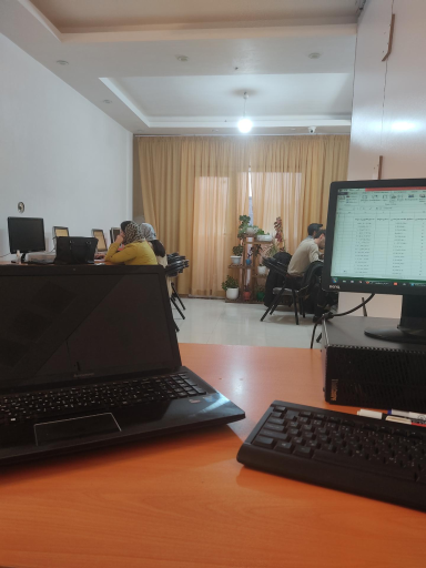 عکس آموزشگاه فنی و حرفه ای پژوهش