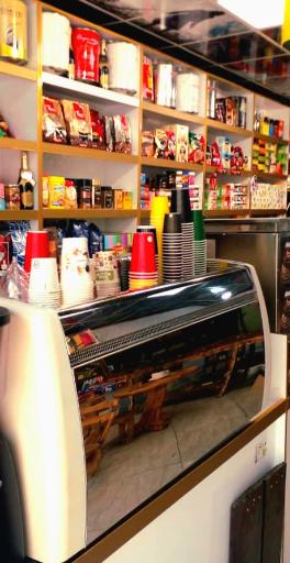 عکس قهوه شکلات سعدی شعبه 3