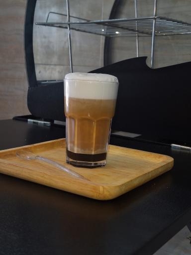 عکس کافه فست فود پالیز