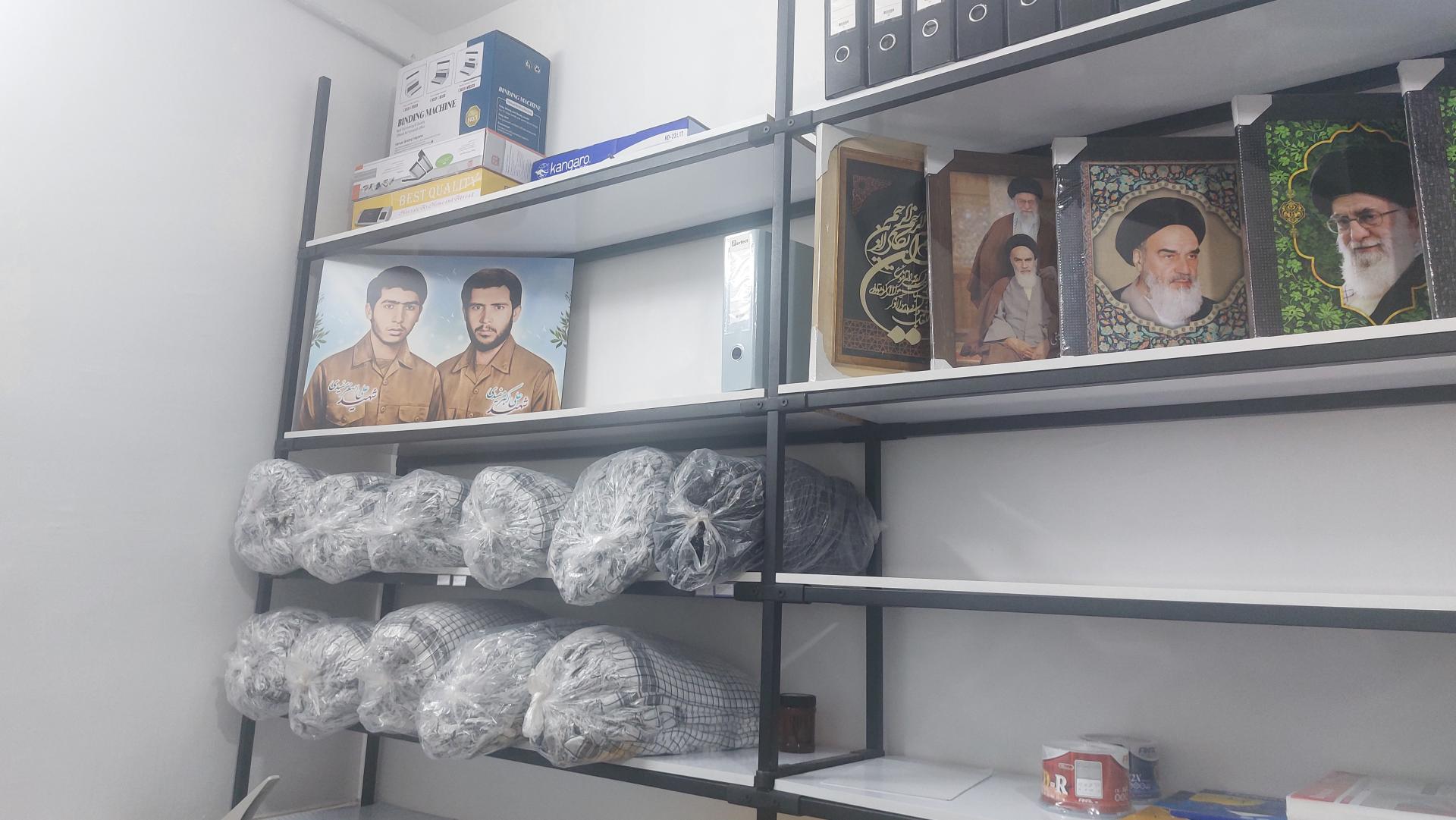 عکس لوازم تحریر ، فرهنگی مذهبی و کافی نت کیان