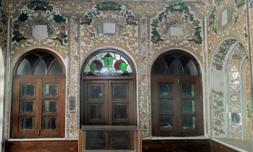 عکس عمارت تاریخی معظم الملک میرپنج