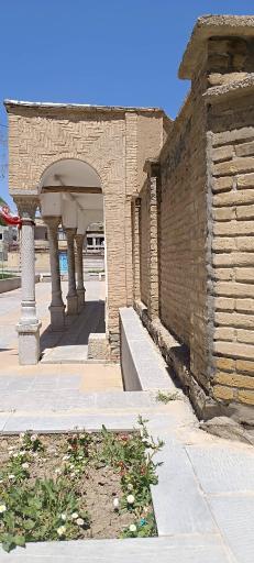 عکس عمارت تاریخی معظم الملک میرپنج