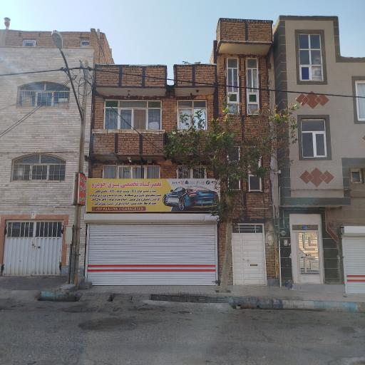 عکس برق خودرو گاراژ
