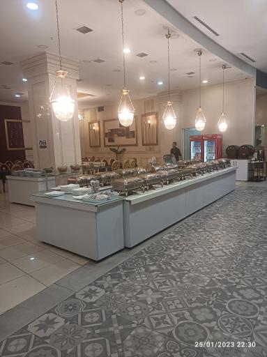 عکس رستوران وی آی پی