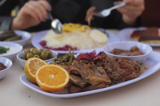 عکس تالار و رستوران ایزدی 