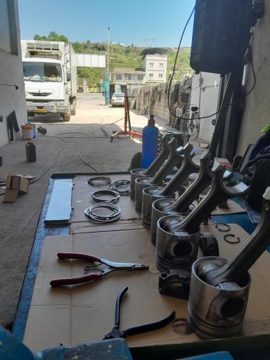 عکس تعمیرگاه تخصصی رنومیدلام حسین جعفرپور