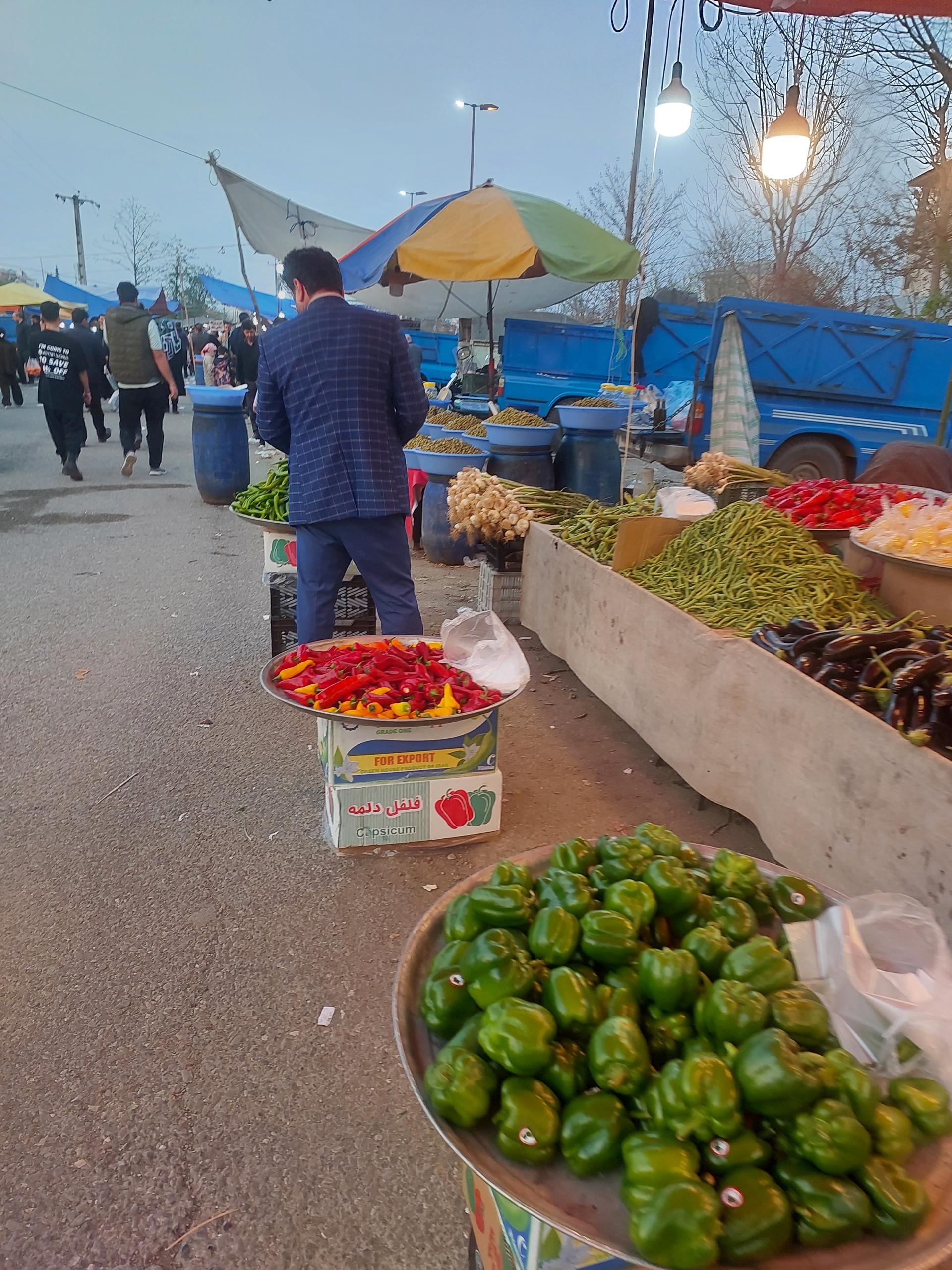 عکس شنبه بازار