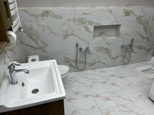 دفتر رزرواسیون احمد