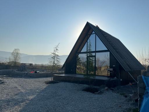 عکس دفتر رزرواسیون احمد