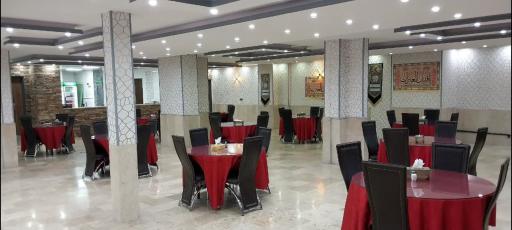 عکس تالار، کافه رستوران و استخر پردیس البرز