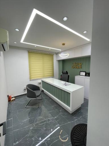 عکس کلینیک زیبایی یونیک