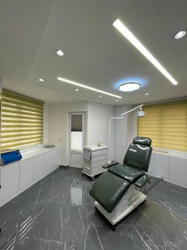 عکس کلینیک زیبایی یونیک