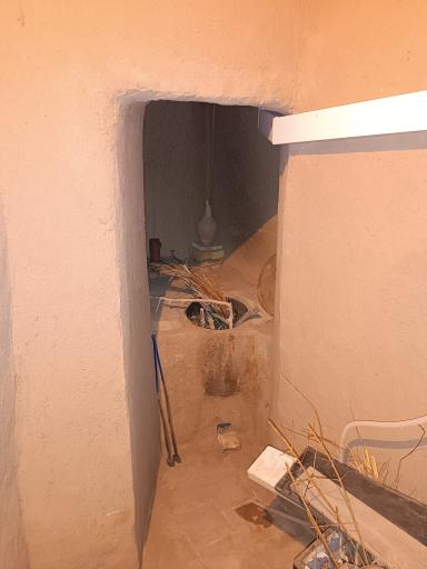 عکس بوم گردی نوش آفرین