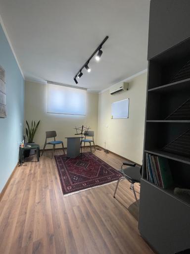 عکس آموزشگاه موسیقی ردیف