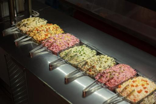 عکس پیتزا حاتم