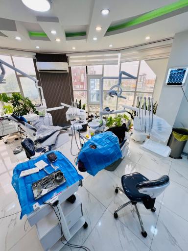عکس کلینیک دندان پزشکی دکتر امیر سلطان تویه