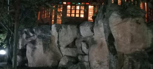 عکس کافه رستوران صخره