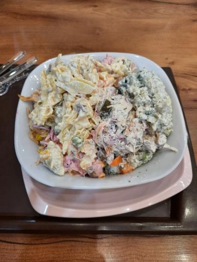 عکس پیتزا حاتم