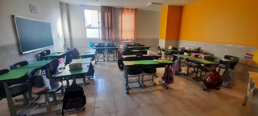 عکس دبستان دخترانه شاهد عبدیزدان