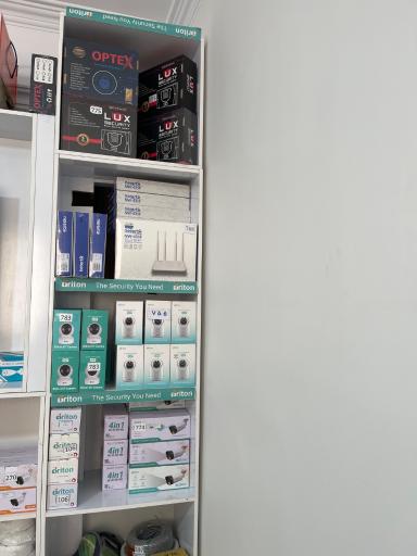 عکس شرکت آرنا کاوش آزمای ملل (آکام)