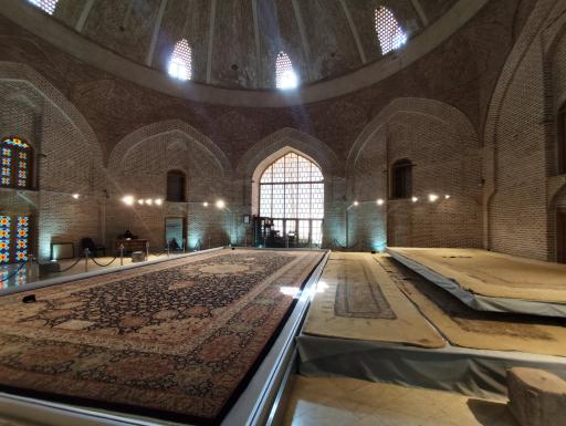 عکس جنت سرا (محل نمایش قالی اردبیل)