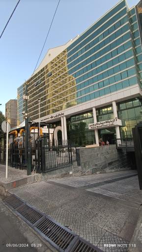 عکس آزمایشگاه بیمارستان پارس