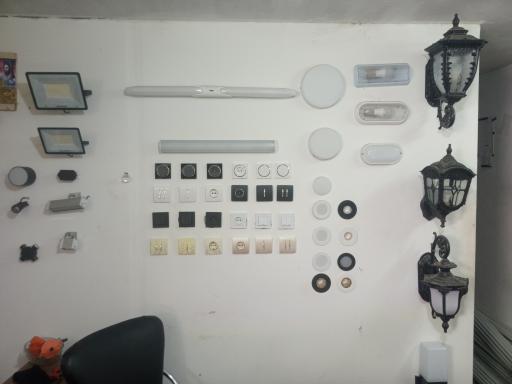 عکس کالای برق و لاین نوری برادران حبیبیان 