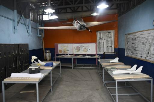 عکس هنرستان هوانوردی مجمع صنعت