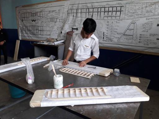 هنرستان هوانوردی مجمع صنعت