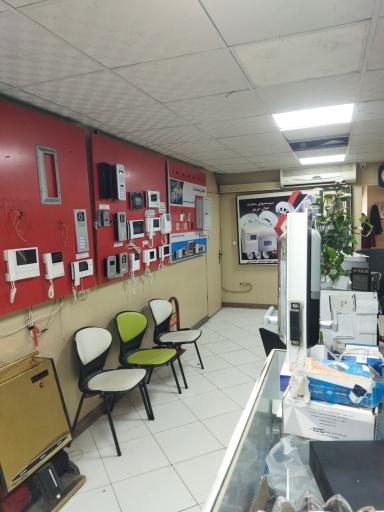 عکس کلینیک برق ساختمان مشتاقی 