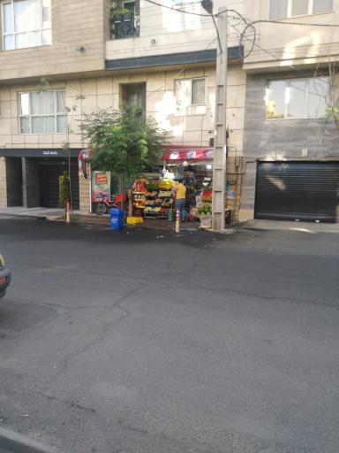 عکس سوپرمارکت چهارفصل