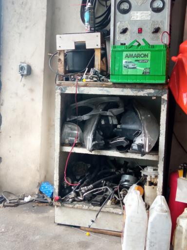 عکس باتری سازی تخصصی عباس