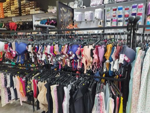 عکس فروشگاه زیروتن روتن 