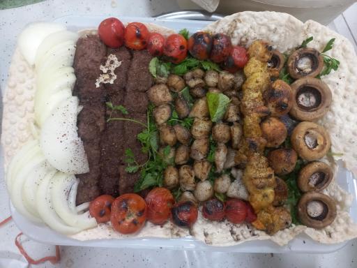 عکس نان داغ کباب داغ شاره زور (اشکان)